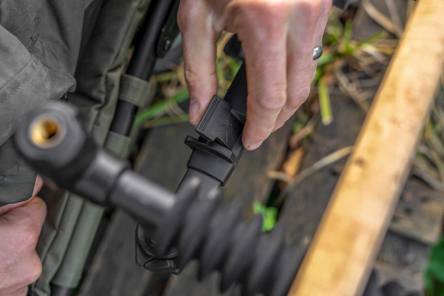 Korum Any Chair XS Two Rod Arm and Rests Matchman Supplies